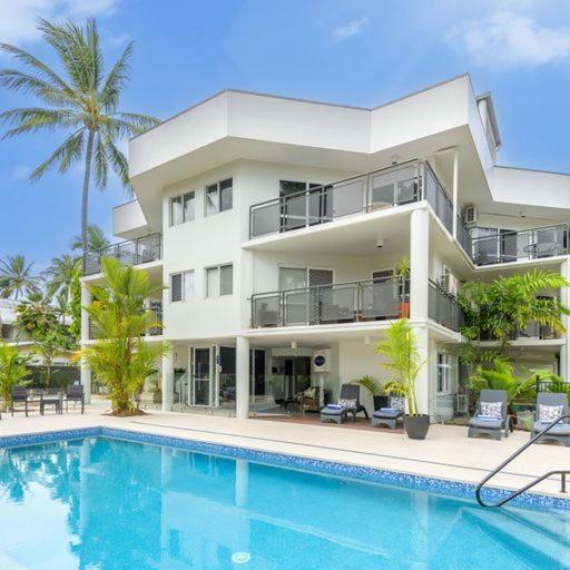 Апартаменты Unit 9 At Marina Terraces Порт Дуглас Экстерьер фото